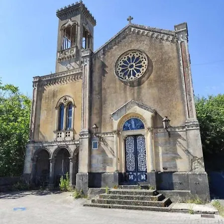 Di Giulietta * Castiglione De Sicilia